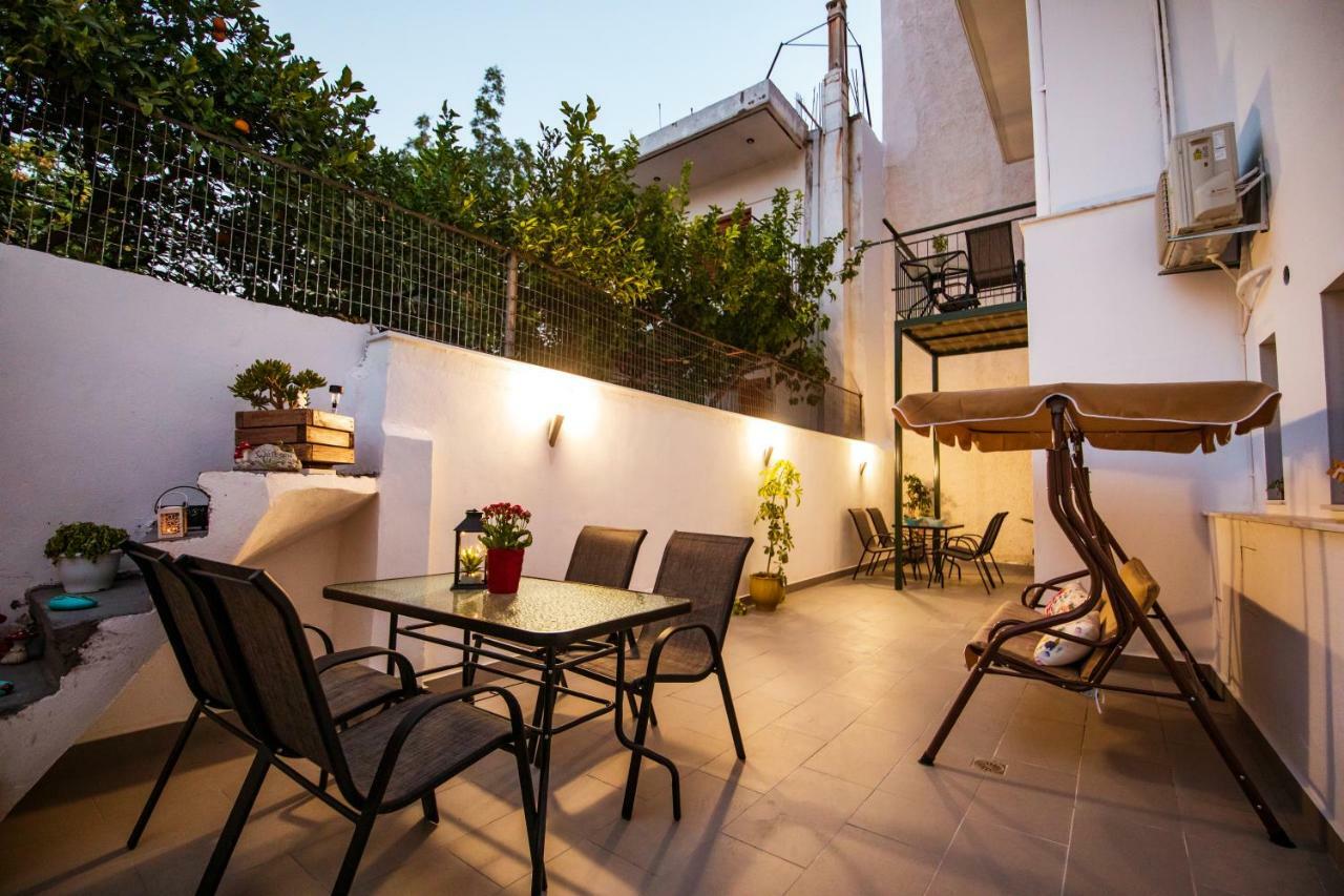 Appartement Mantisses 3 à Kalamata Extérieur photo